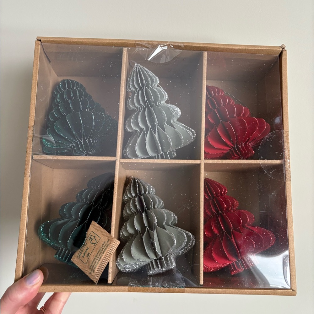 NIB St. Nicholas Square set of 6 Glitter Ornaments